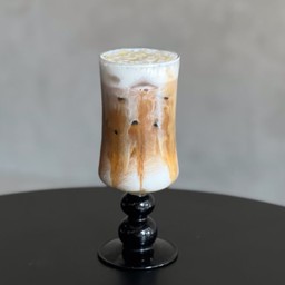 ICED CARAMEL MACCHIATO