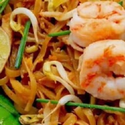 คุณกันต์ "ผัดไทโบราณ"