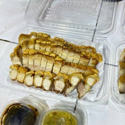 หมูกรอบชุดM