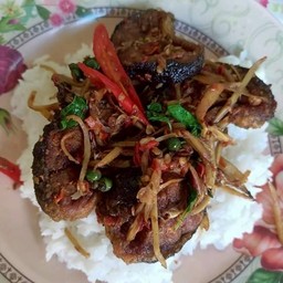 อาหารตามสั่งเจ๊นิด& ลูกชิ้นปิ้งแช่กะทิ