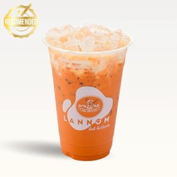 ชาซีลอนนมสด (ชาเย็น) แก้ว 20 ออนซ์ - Iced Thai tea with fresh milk 20oz