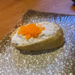 เต้าหู้อินาริสลัดทูน่าไข่กุ้ง