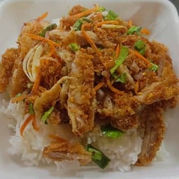 ยำไก่แซ่บByแม่หมวยเล็ก