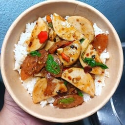 ข้าวกะเพรา คู่ใจ (กุนเชียง+หมูยอ)