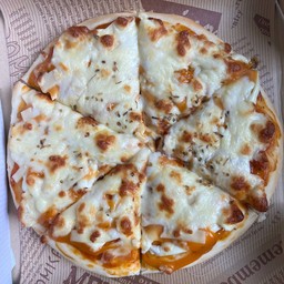 พิซซ่าหน้าไส้กรอกแฮม