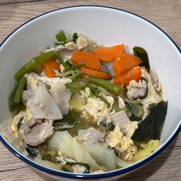 กะเพราบ้านบ้าน