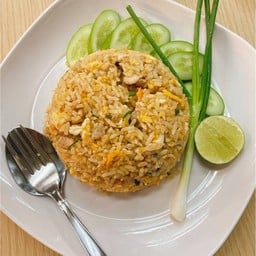 ข้าวผัดหมู