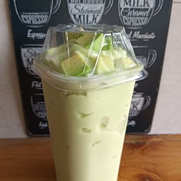 อะโวคาโดปั่นนมสดน้ำผึ้ง หวานน้อย