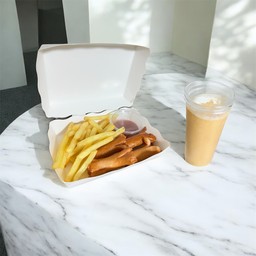 เฟรนช์ฟรายส์ &ไส้กรอก