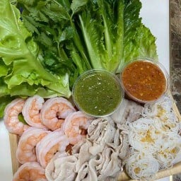 ร้านเหมี่ยงเมี่ยง หนองบัว