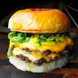 ดับเบิ้ลสแต็ก สแมช   Double Stack Smash