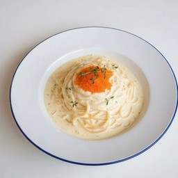 พาสต้าครีมซอส & ไข่กุ้ง