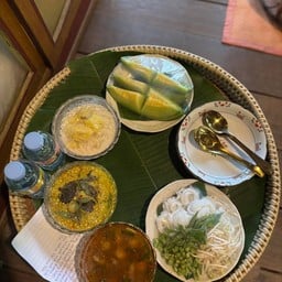 ขอบคุณรูปภาพจาก facebook คนบนดอย โฮมสเตย์ บ้านป่าเหมี้ยง / สำหรับลงข้อมูลวงใน