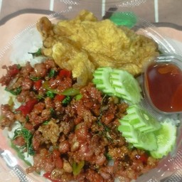 ข้าวผัดกะเพราหมู