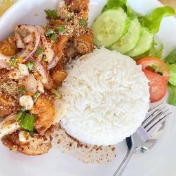 ข้าวยำไก่แซ่บ