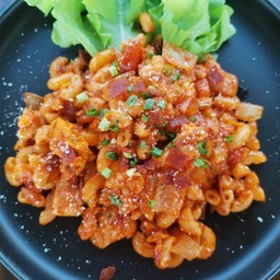 มักกะโรนี ไข่