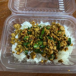 ข้าวกะเพราหมูสับ