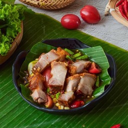 เกาเหลาหมูกรอบ.
