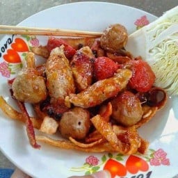 ลูกชิ้นทอด-เสนา