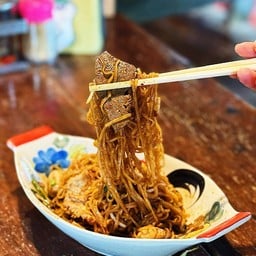 ก๋วยเตี๋ยวหมูแห้งเรือนกำนัน(แนะนำคนชอบรสจัดและเมนูนี้ไม่ใส่ผัก)