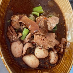 เตี๋ยวหมูทุกอย่างธรรมดา