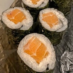 มากิแซลมอน