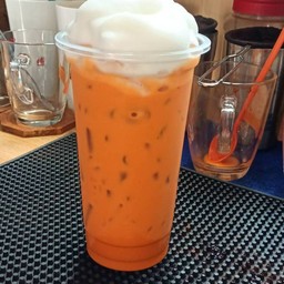 บ้านชาร้อยหลัง