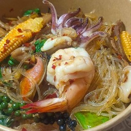 วุ้นเส้นผัดขี้เมาทะเล