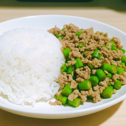ข้าวหมูสับผัดถั่วฝักยาว
