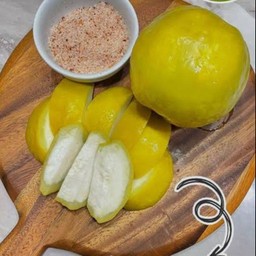 ฝรั่งดองหวานกรอบ (ลูกใหญ่เต็มกล่อง)