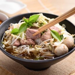 ก๋วยเตี๋ยวมันลอย@whynotrangsit