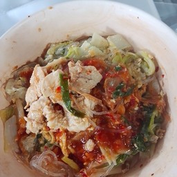 สุกี้แห้งไก่หมูสับ