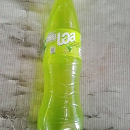 น้ำอัดลมขวดพลาสติก แอปเปิ้ลกีวี