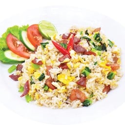 ข้าวผัดเนื้อ / หมูแดดเดียว