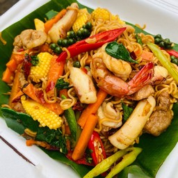 มาม่าผัดฉ่า