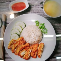 ข้าวมันไก่ทอด