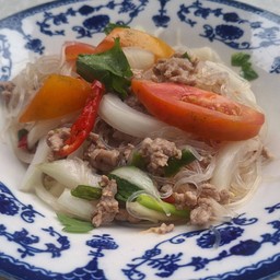 ยำวุ้นเส้น