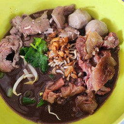 เตี๋ยวกะตุ๋น ตลาดบางขัน