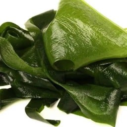 L11 สาหร่ายวากาเมะ 20 กรัม / ဆားလိုင်ဝါကာမေ20g.