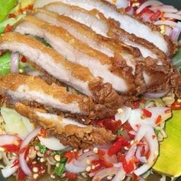 ยำคอหมูทอด(ปลาร้า/ไม่ร้า)