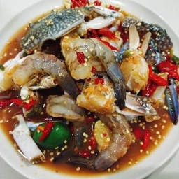 ตำเหลาปูม้า+กุ้ง