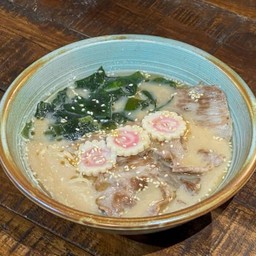 L3 ราเมงทงคตสึ ထုံခပ်ဆုရာမင်