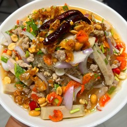 ยำวุ้นเส้นโปราณ