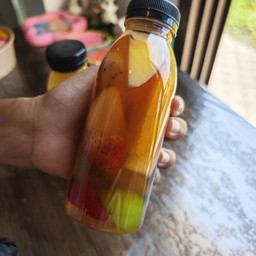 ชาเลม่อนน้ำผึ้งผลไม้สด