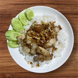 หมูกรอบกระเทียม