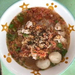 ก๋วยเตี๋ยว&ต้มเลือดหมู นายอั๋น