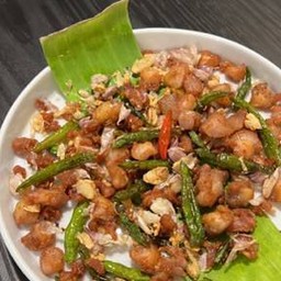 เอ็นไก่ทอดพริกขี้หนูกระเทียม