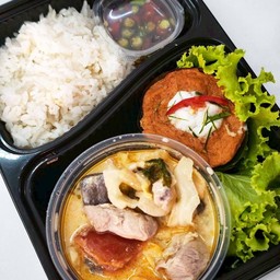 โปรพิเศษ ข้าว+ต้มข่าไก่+ห่อหมกปลากราย