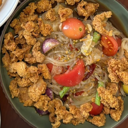 ตำเล็กหนังไก่กรอบ