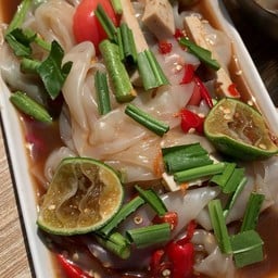 ตำเส้นใหญ่